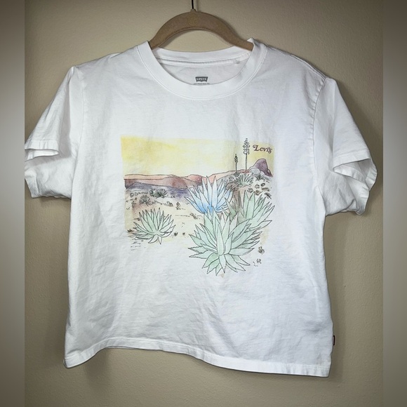 Levi’s Crop Tee Size XS - Picture 1 of 6